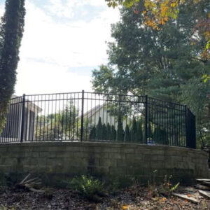 Arrow Fence Dog Fence Enclosures - Dog Kennels