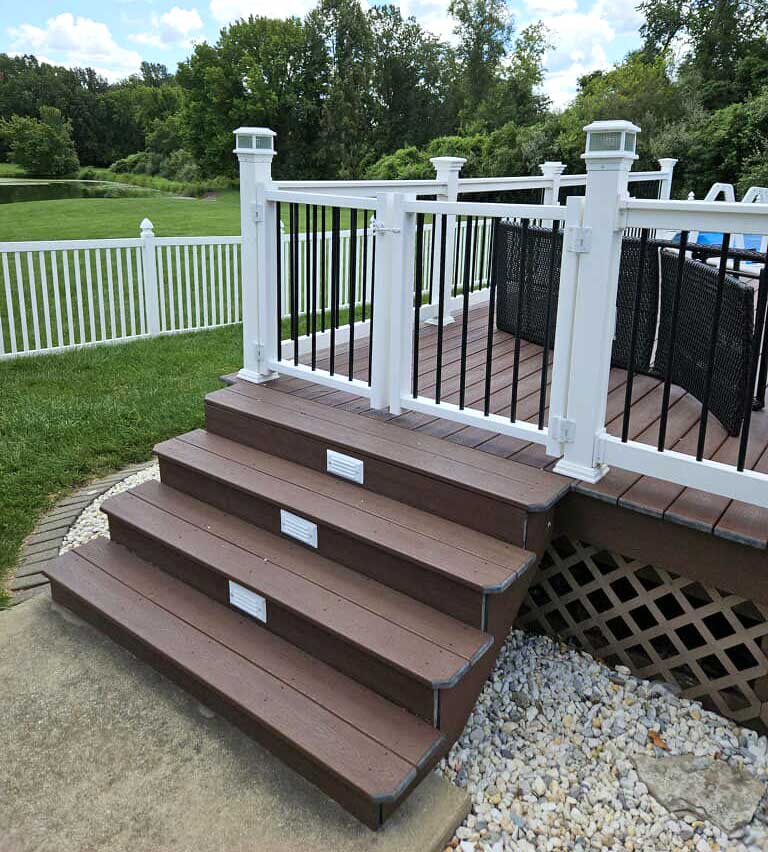 Railings add both safety and visual appeal to your property. Arrow Fence Inc. installs railings for decks, porches, stairs, walkways, and other areas where stability and protection are important. Our railing systems are designed to meet local safety standards while complementing your home’s architecture. Common railing installations include: • Deck railings • Porch railings • Stair railings • Balcony railings • Entryway railings • Walkway railings We offer railings in several materials to match your fencing, decking, or exterior design.