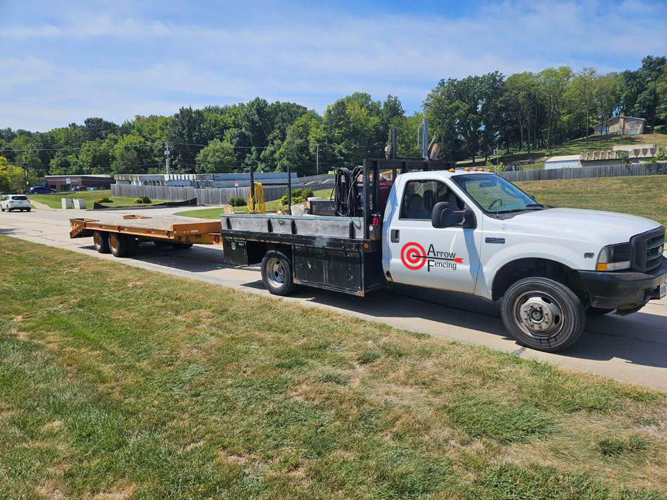 Arrow Fencing Inc. - Contact 
