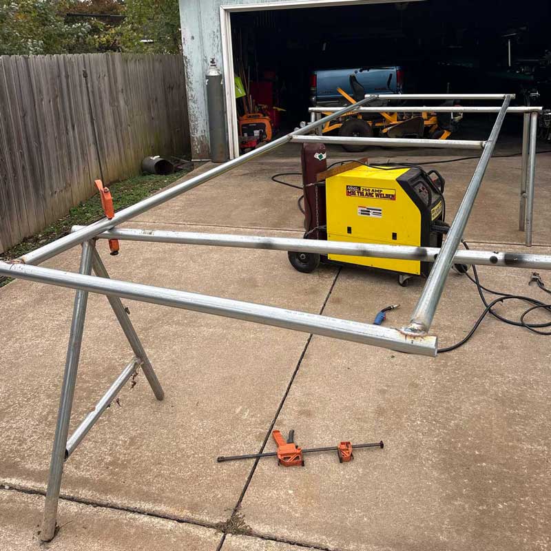 Arrow Fence Mobile Welding - We weld on-site to fix broken fences and gates fast